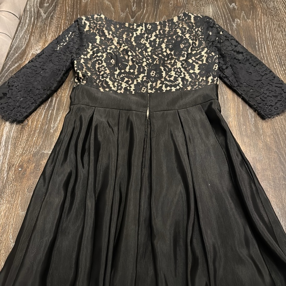 Eliza J Black Top Lace Flare Dress size 6 - Picture 6 of 7